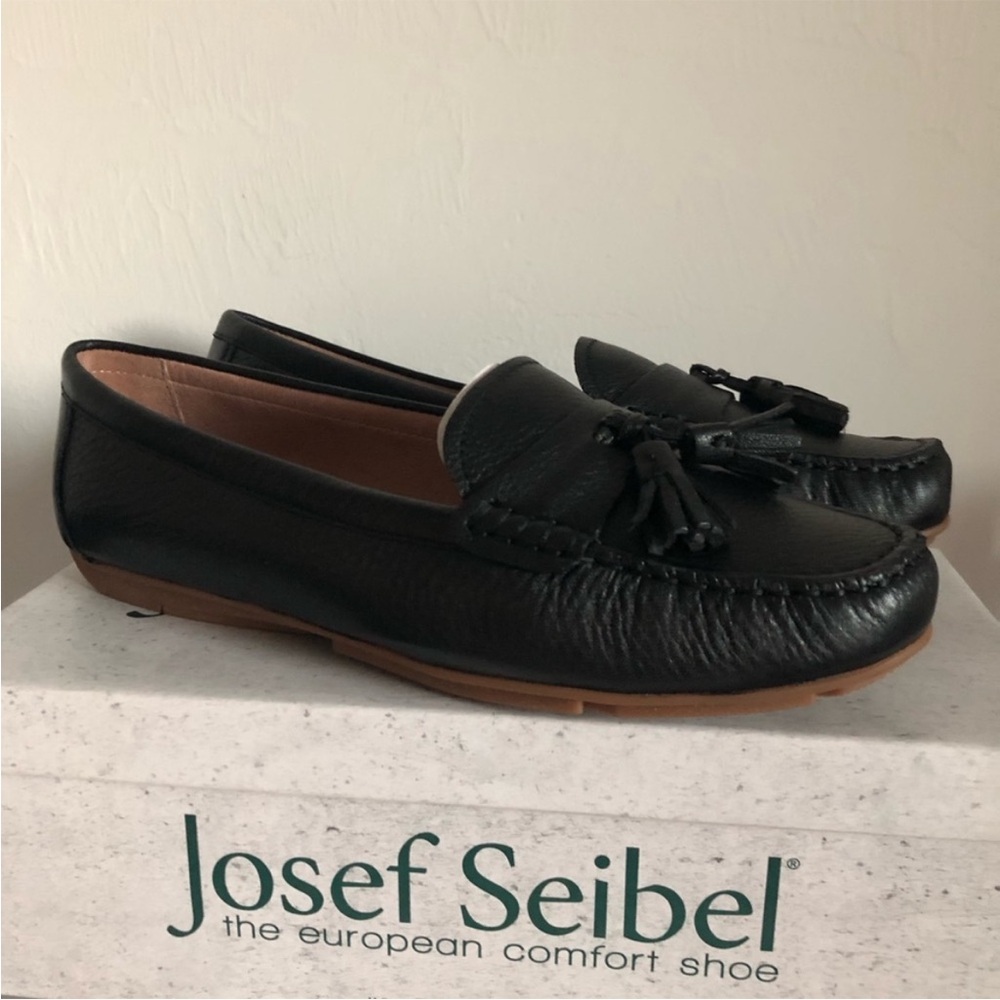 NWT Josef Seibel Elina Black Leather Loafers Size 9/Size 39